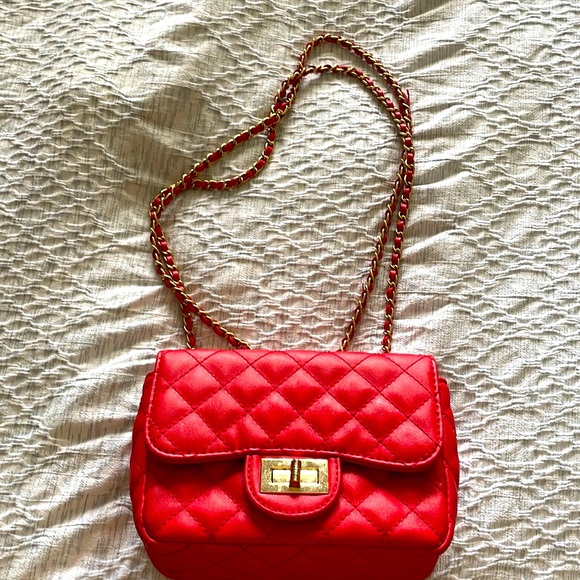 Red Small Designer Inspired Chain Strap Purse. Used ONCE! - Picture 1 of 4